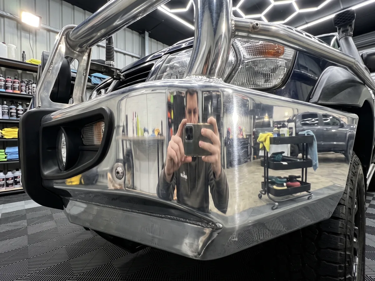 Aluminium bull bar polished to a mirror finish, reflecting the studio, DJM Detailing Bendigo