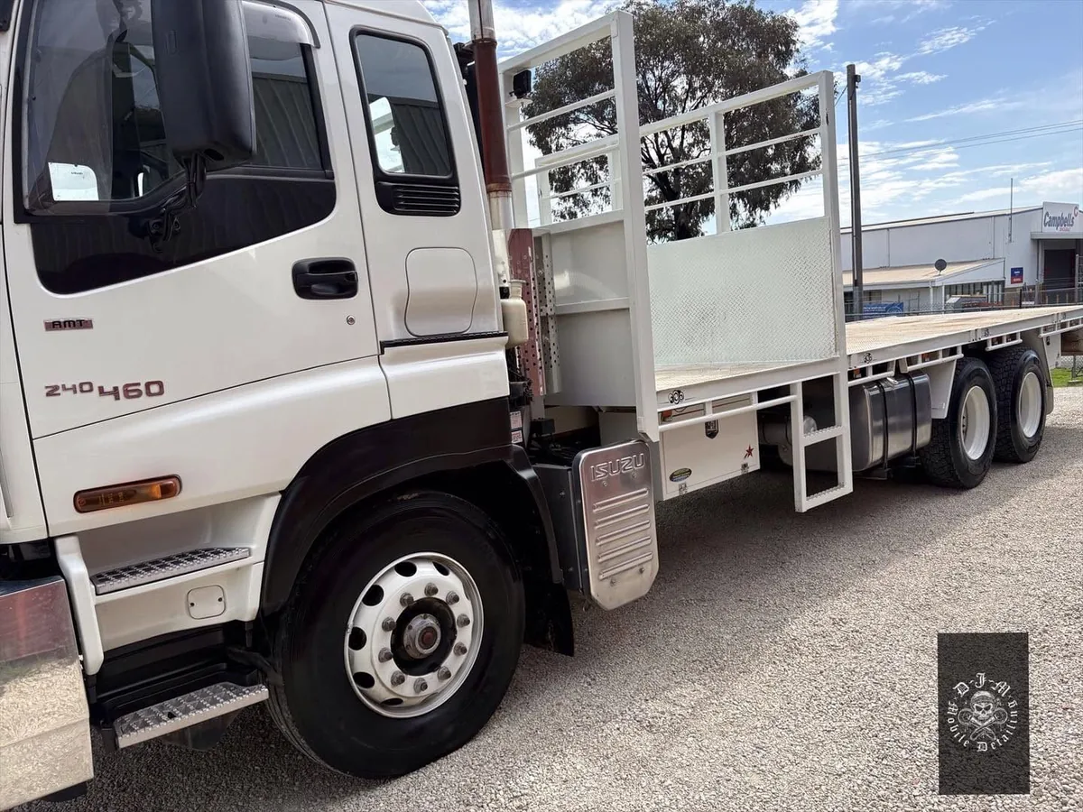 Isuzu flatbed truck washed and detailed by DJM Detailing in Bendigo